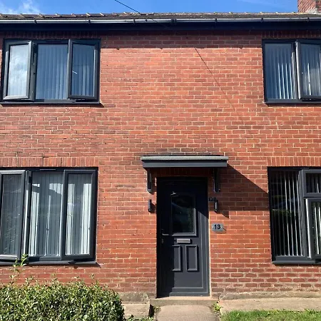 Holiday home Modern 3 Bed House In Headingley - Free Parking Leeds (West Yorkshire)