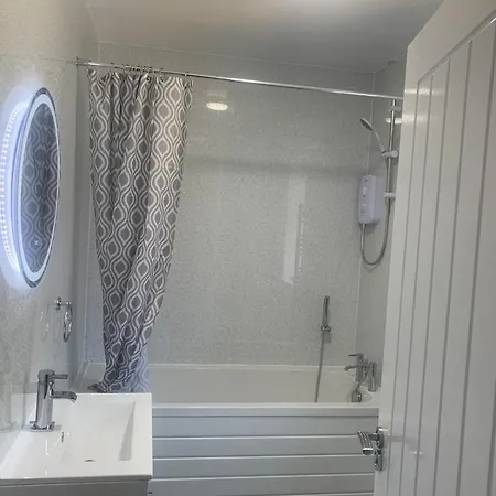 Modern 3 Bed House In Headingley - Free Parking Holiday home Leeds (West Yorkshire)